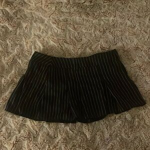 y2k low rise black and white pin striped skirt